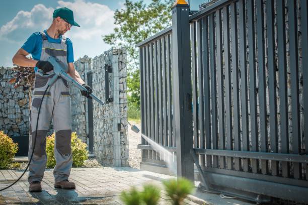 Best Sign and Awning Cleaning  in Ballinger, TX